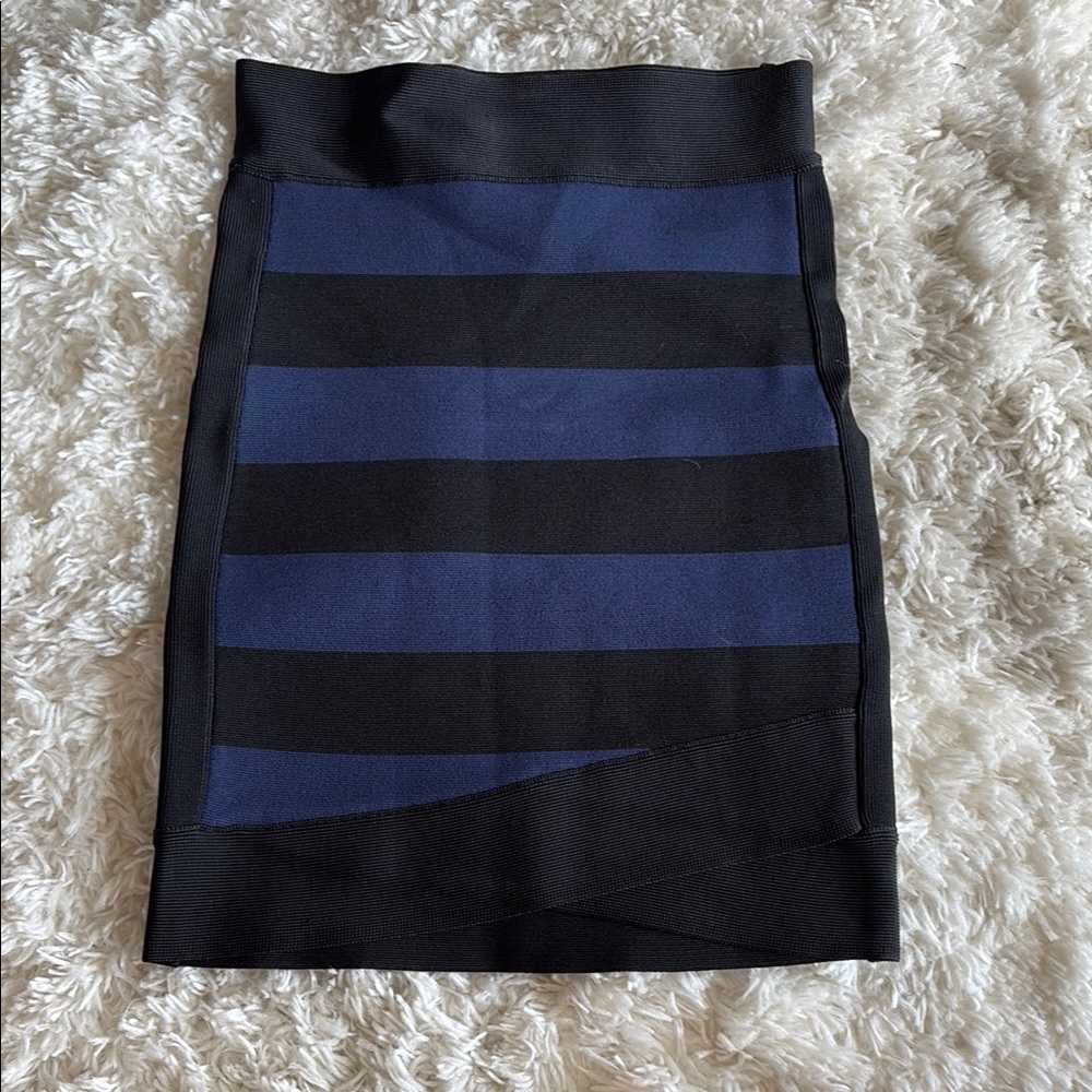 Elegant Black and Blue Striped Bodycon Skirt